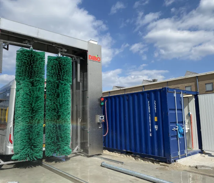 berlin st mit container